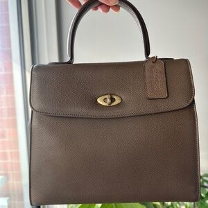 Vintage Coach Madison Biltmore 4417 Granite